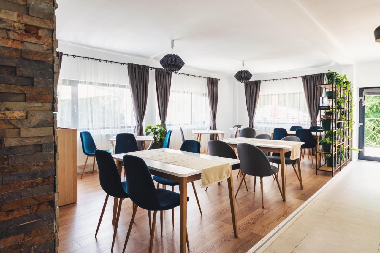 Mira By Atra Bed & Breakfast Tesila Ngoại thất bức ảnh