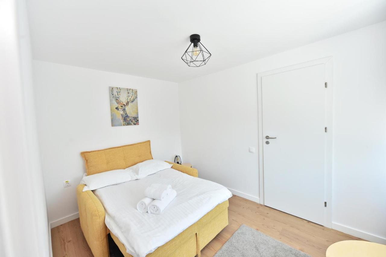 Mira By Atra Bed & Breakfast Tesila Ngoại thất bức ảnh